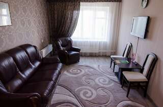 Гостиница Уралочка Челябинск Номер первой категории "Улучшенный стандарт"-5