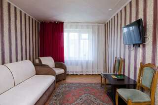 Гостиница Уралочка Челябинск Номер стандарт с 2 односпальными кроватями-4